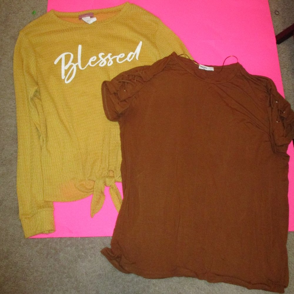 tied waist sleeve shirt with dressy tshirt